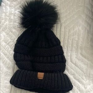 Cozy Black Knit Pom-Pom Beanie